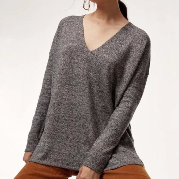 Babaton Black "Erin" Linen & Wool Blend V-Neck Relaxed Fit Sweater sz XS - Picture 7 of 9